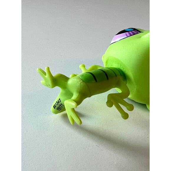 Littlest Pet Shop LPS Vinnie Terrio Gecko Pet #3558 - Picture 5 of 6